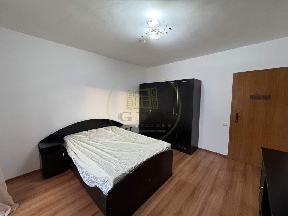 Vânzare ap. cu 2 camere, 65 mp., cu garaj, Calea Turzii