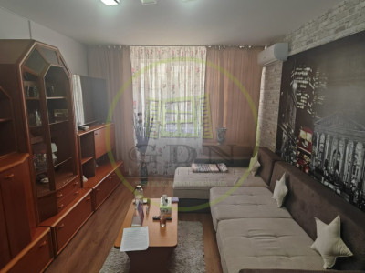 Apartament 3 camere, decomandat, 66 mp, Craiovita Noua, zona Penny