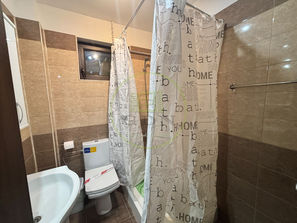 Garsoniera, 35 mp, cartier Sarari, zona Puskin