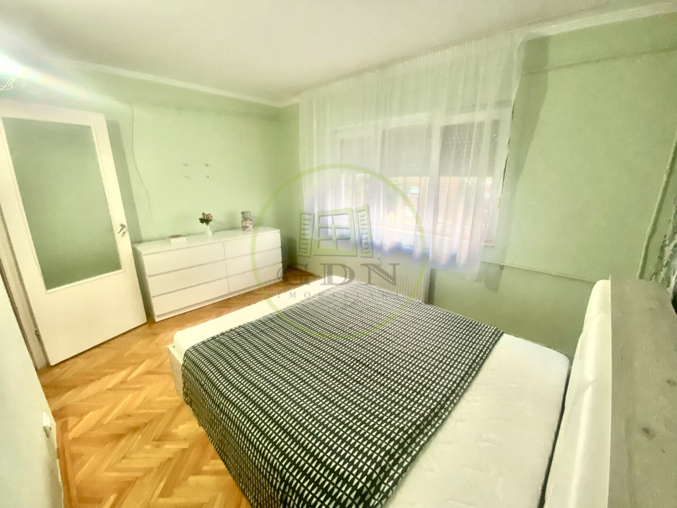 Apart. 3 camere, semidecomandat, mobilat, utilat, str Călugăreni, Rogerius
