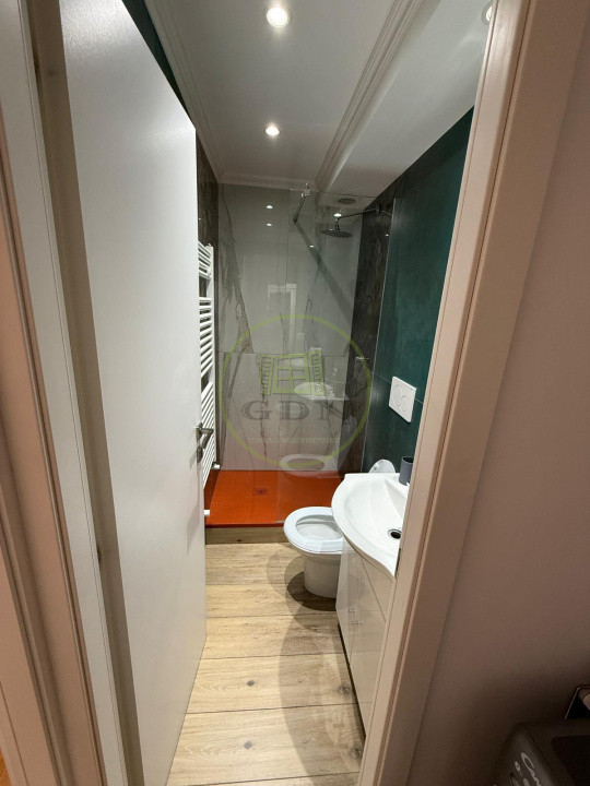Apartament 2 camere de vanzare   strada  Tudor Vladimirescu  Fagaras jud. Brasov
