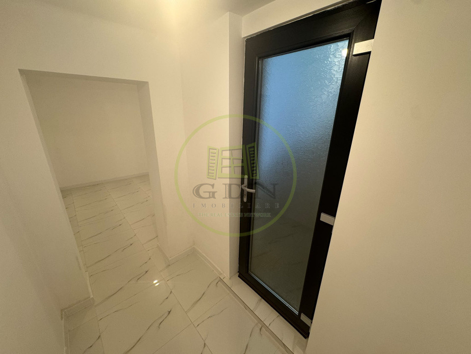 Apartament 3 camere, decomandat, 110.55 mp, Centru, zona Catedrala Sf. Dumitru