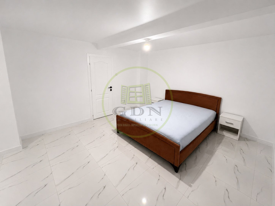 Apartament 3 camere, decomandat, 110.55 mp, Centru, zona Catedrala Sf. Dumitru