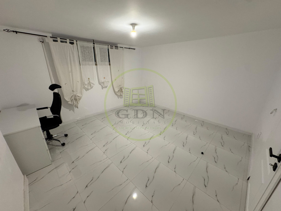 Apartament 3 camere, decomandat, 110.55 mp, Centru, zona Catedrala Sf. Dumitru