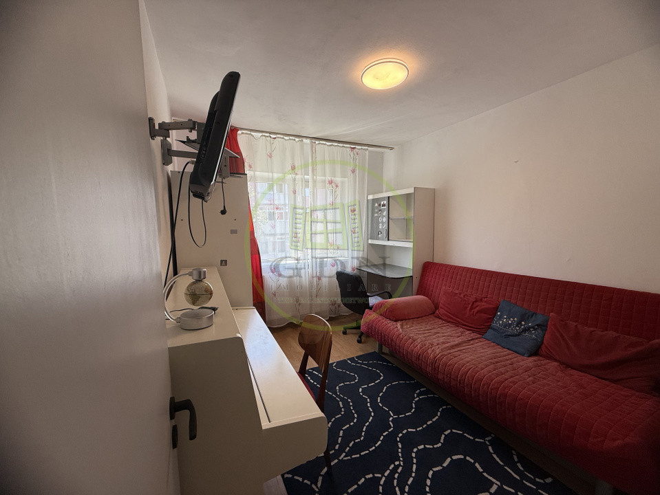Apartament 3 camere, 70.7 mp, cartier Lăpuș, zona restaurant Intim
