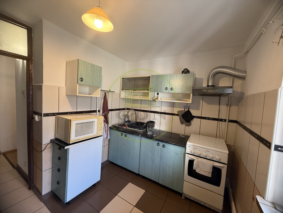 Apartament 3 camere, 70.7 mp, cartier Lăpuș, zona restaurant Intim