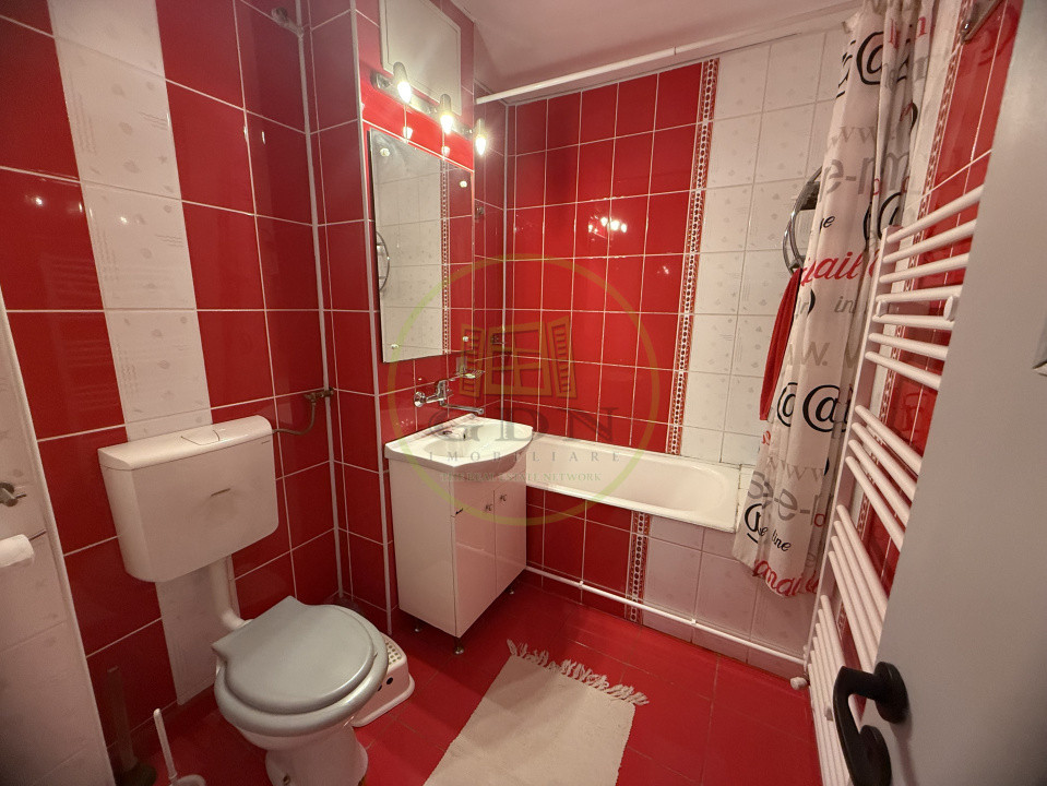 Apartament 3 camere, 70.7 mp, cartier Lăpuș, zona restaurant Intim