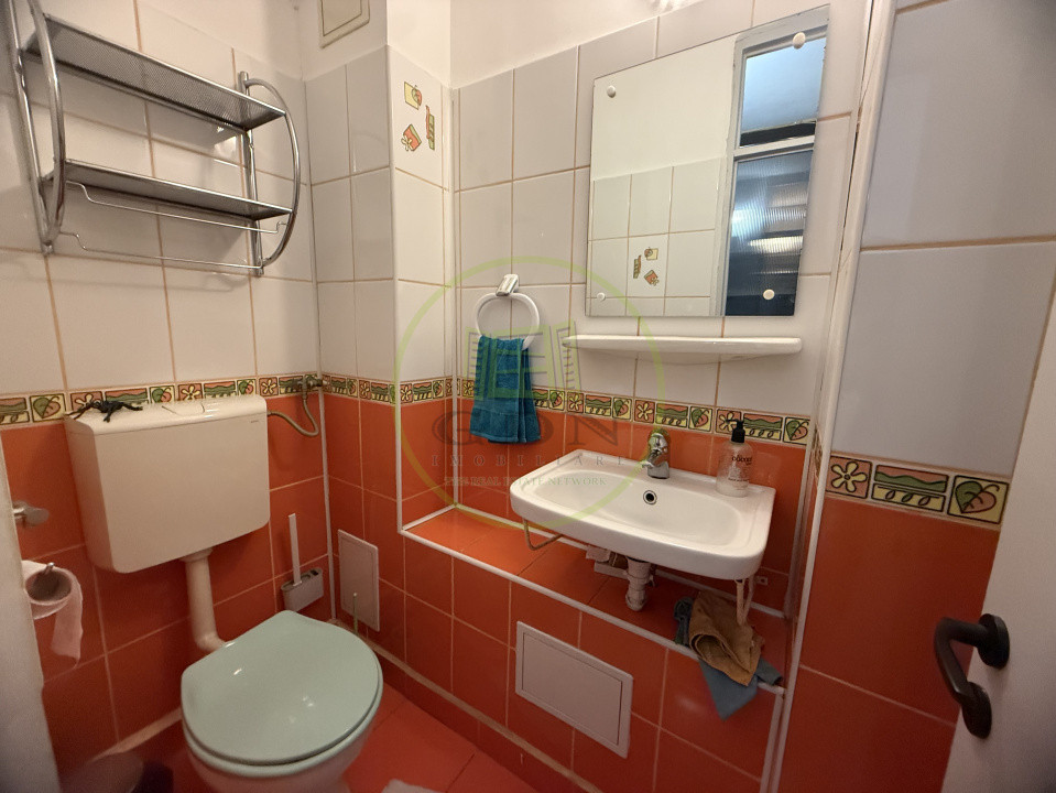Apartament 3 camere, 70.7 mp, cartier Lăpuș, zona restaurant Intim