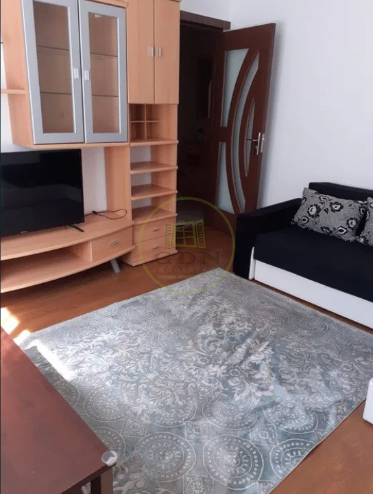 Apartament 2 camere decomandat de vânzare – Centrul Civic, Brașov