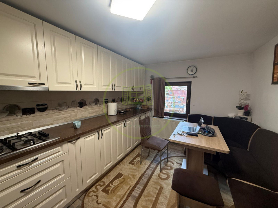 Casa plan parter, 653 mp teren, 98 mp utili, zona Regia de Apa