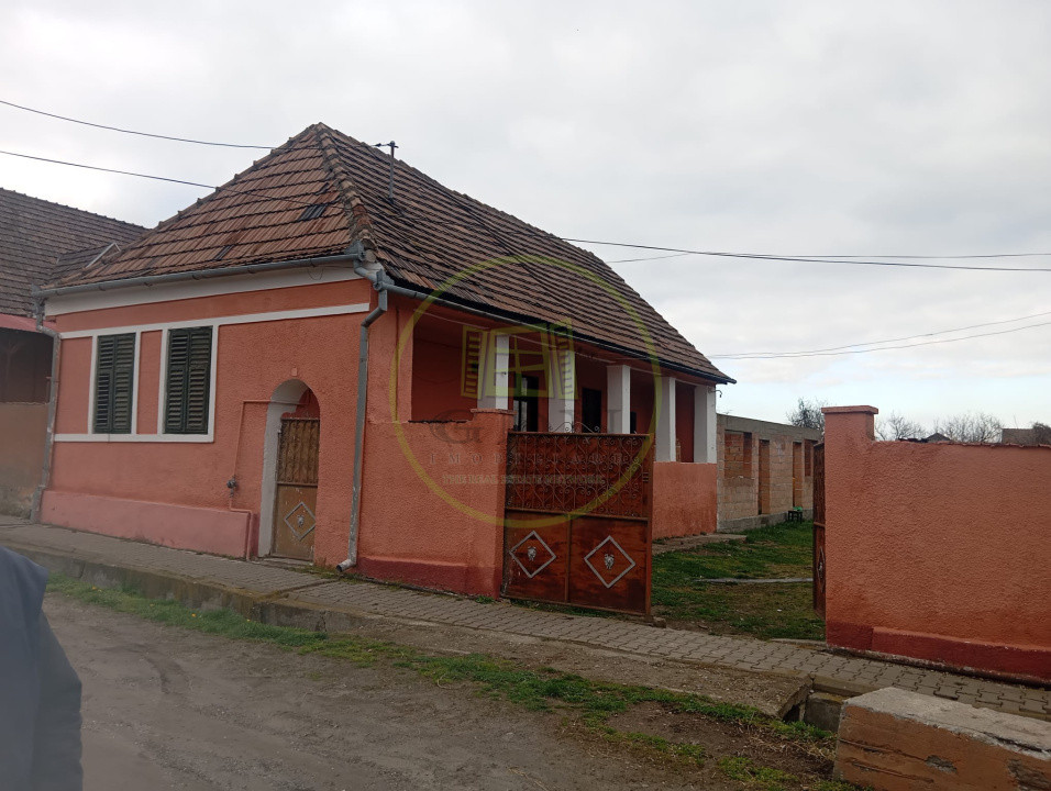 🏡Vânzare  proprietate cu potențial • 802 mp teren • Târnava, jud. Sibiu