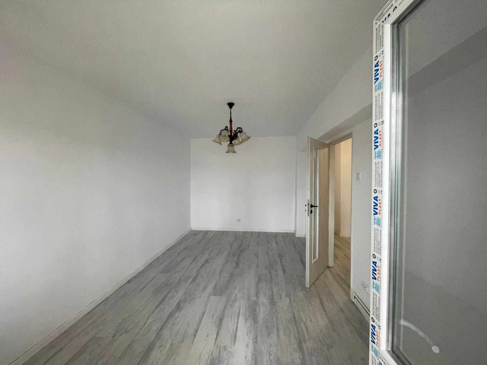 Apartament 2 camere, 50 mp utili, zona Strand