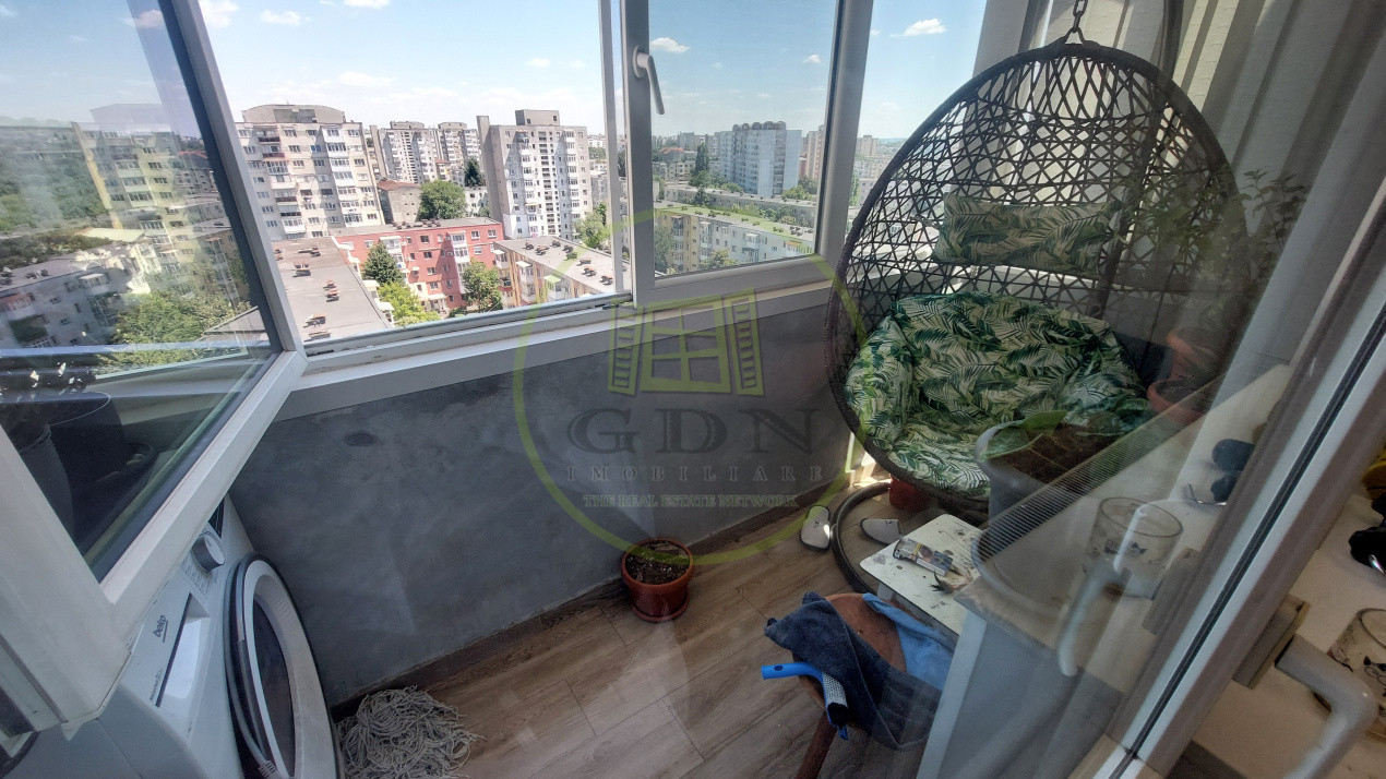 Apartament doua camere semidecomandat, 56 mp, Craiovita zona Triaj