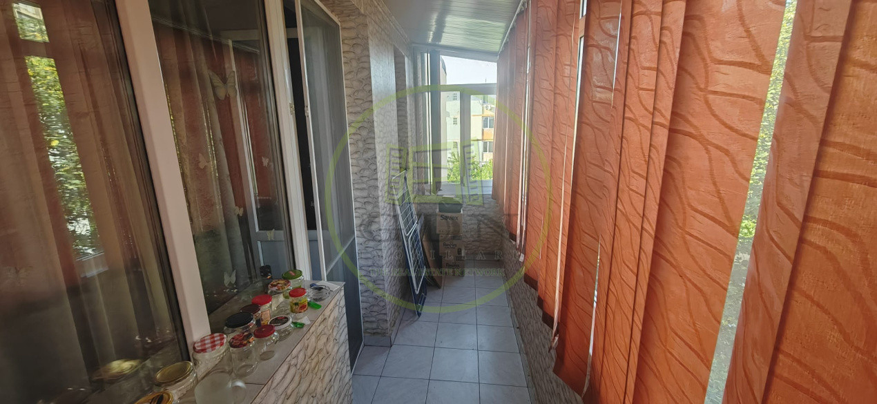 Apartament 2 camere, decomandat, 50 mp, Calea Severinului, zona Scoala Decebal