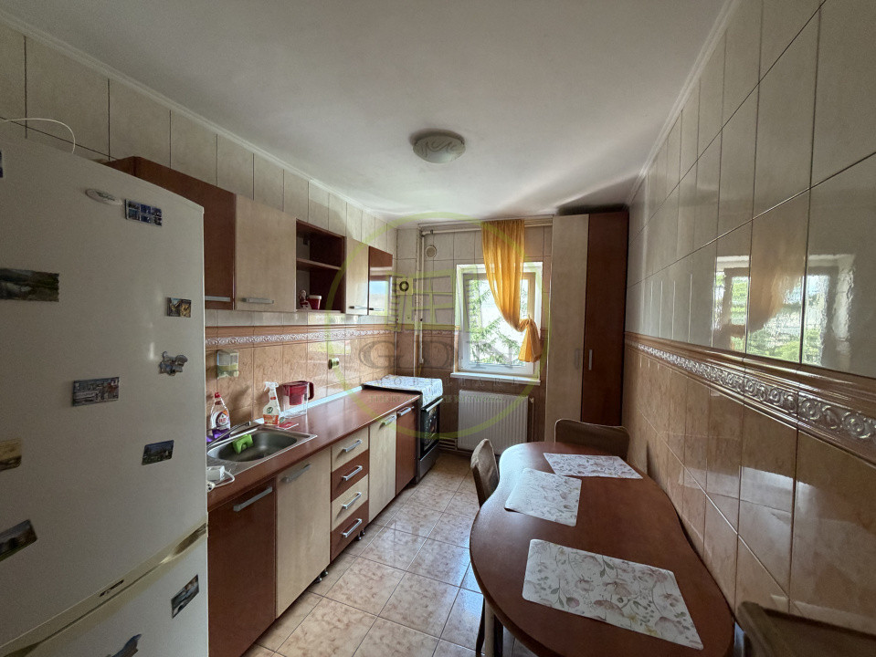 Apartament 3 camere de închiriat – Scriitorilor, Str. Ion Luca Caragiale
