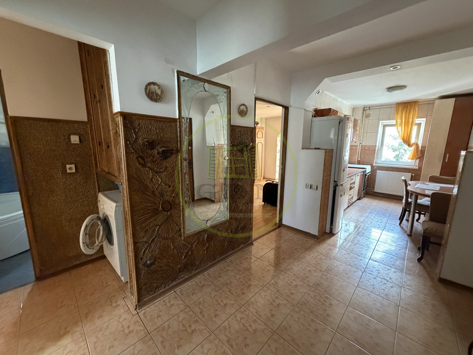 Apartament 3 camere de închiriat – Scriitorilor, Str. Ion Luca Caragiale