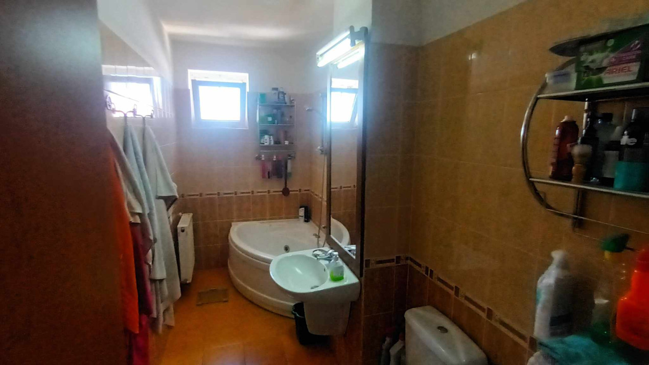 Apartament 2 camere, 63mp utili, zona Calea Dumbravii, loc de parcare