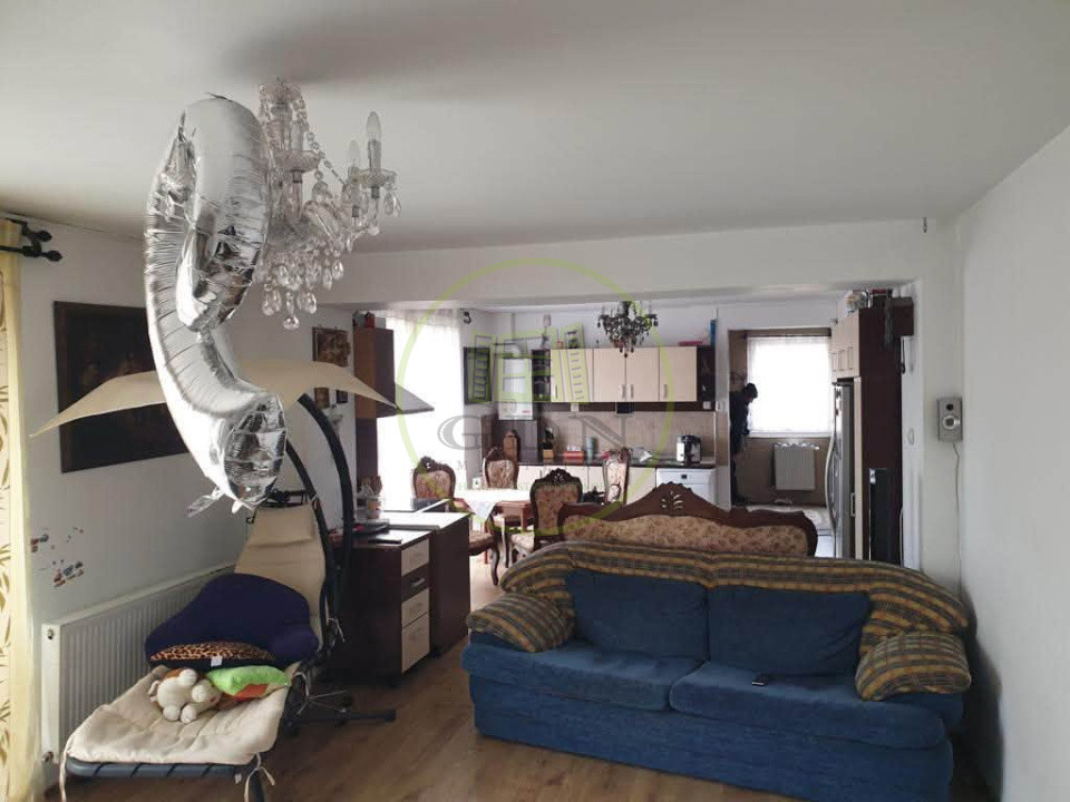 Vila de vanzare Brasov, zona excelenta - Investitie