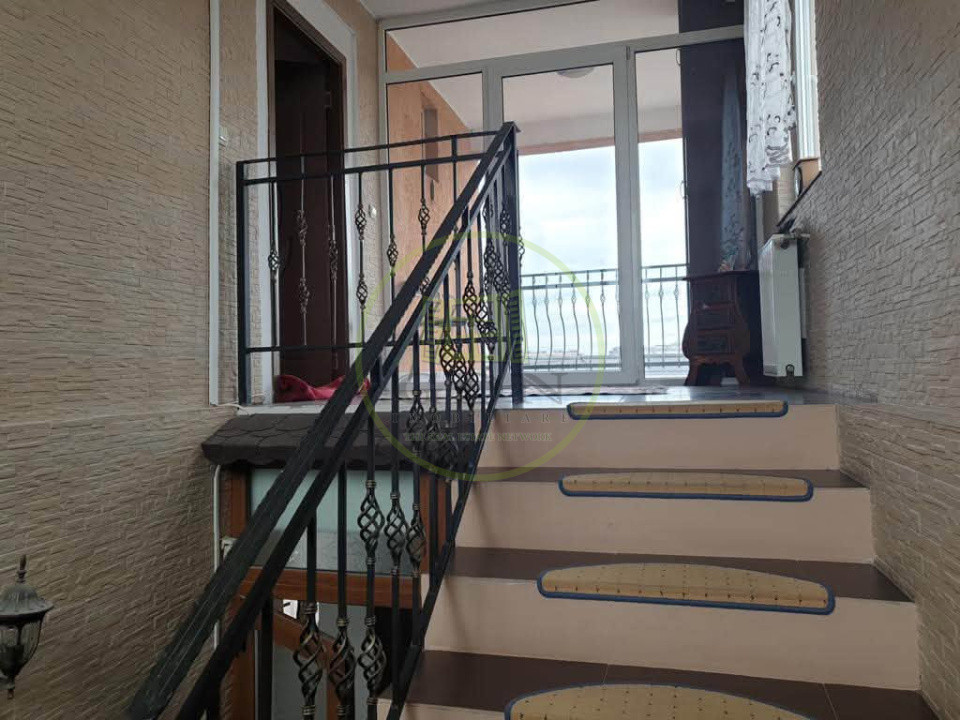 Vila de vanzare Brasov, zona excelenta - Investitie