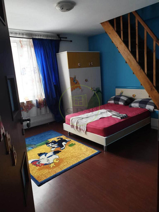 Vila de vanzare Brasov, zona excelenta - Investitie