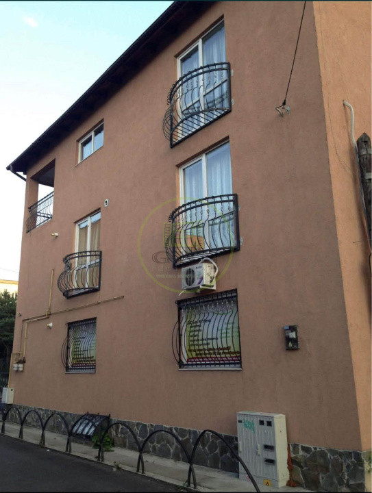 Vila de vanzare Brasov, zona excelenta - Investitie