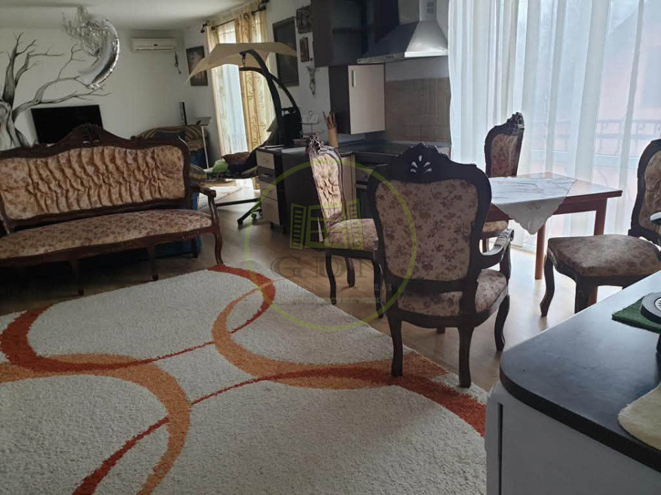 Vila de vanzare Brasov, zona excelenta - Investitie