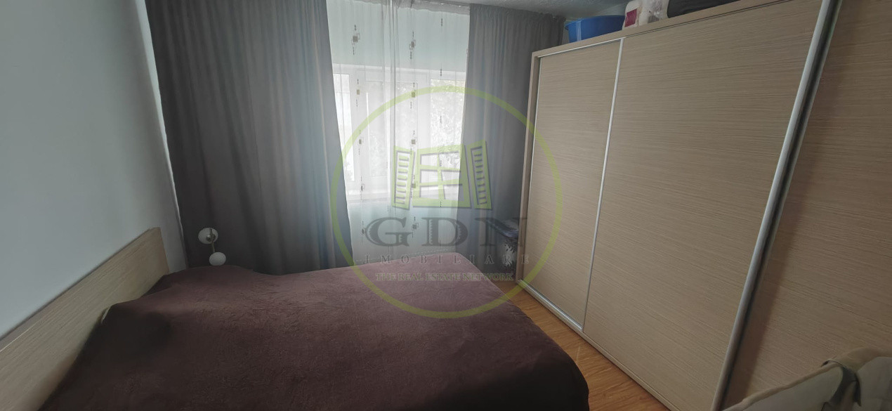 Apartament 2 camere, 54 mp, Craiovita Noua, zona Gradinita Phoenix