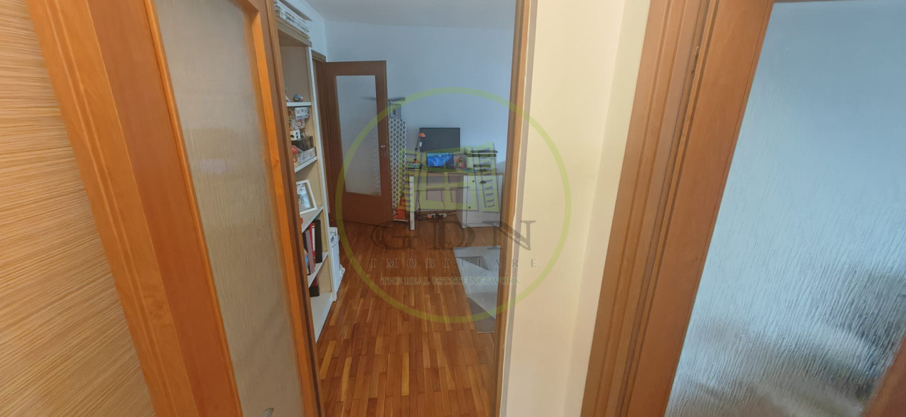 Apartament 2 camere, 54 mp, Craiovita Noua, zona Gradinita Phoenix