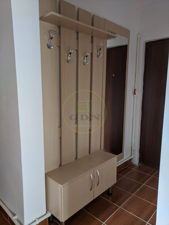 Apartament 2 camere, 54 mp, Craiovita Noua, zona Gradinita Phoenix