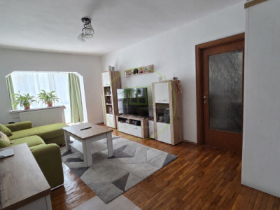 Apartament 2 camere, 54 mp, Craiovita Noua, zona Gradinita Phoenix