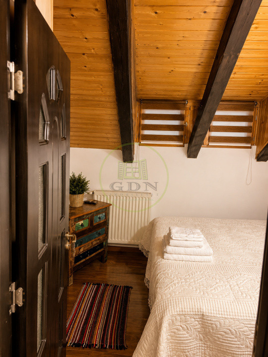Vanzare apartament centrul istoric Brașov în Piața Sfatului
