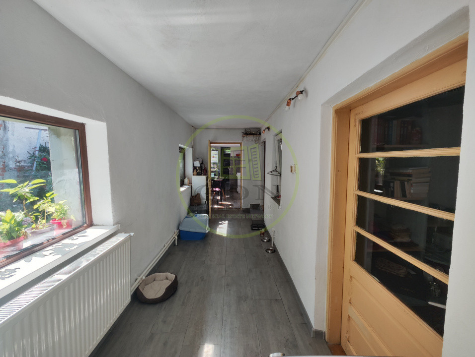 Casa 3 camere, teren 362 mp, Craiova, Cartier Bariera Valcii.