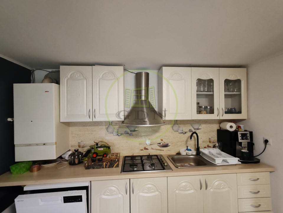 Casă de vânzare – Păuca 1400 mp teren , 132mp utili
