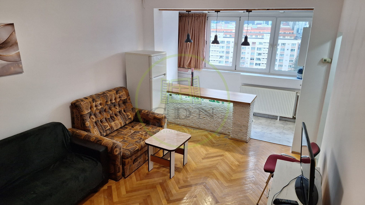 Garsonieră de închiriat – Zona Gării | Bloc Căprioara | Priveliște superbă 