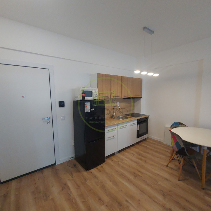 Inchiriere studio cartierul Coresi Brașov ( apartament 2 camere)