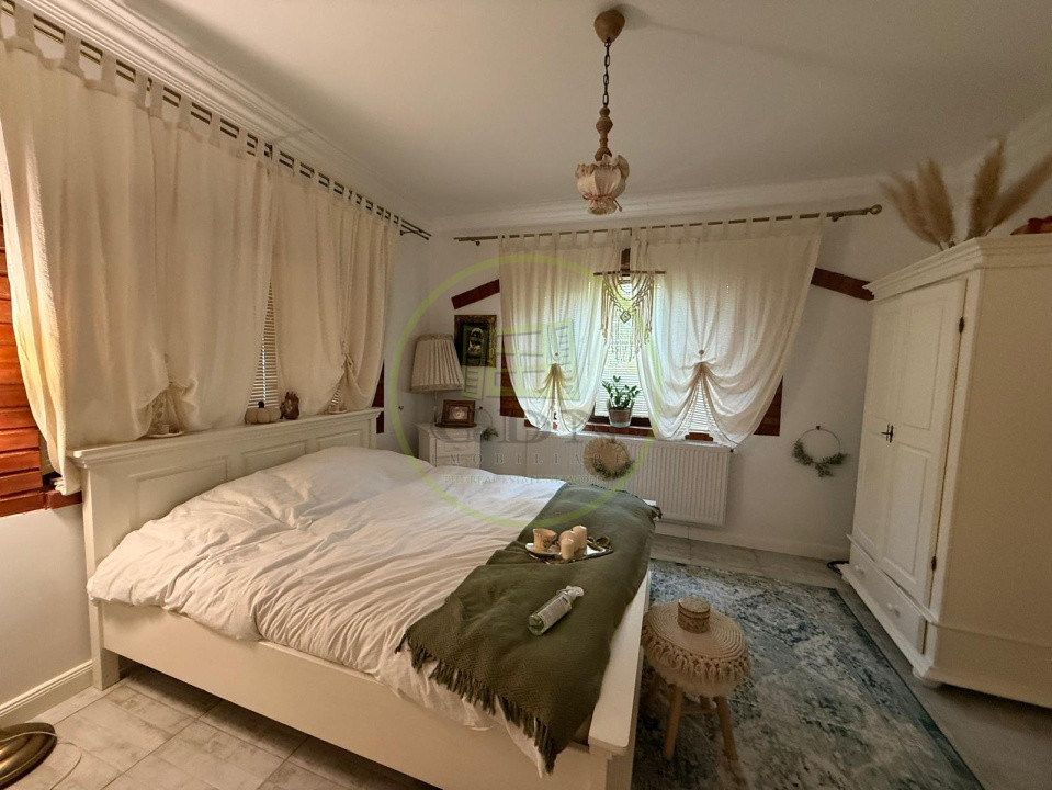 Casa P+M+spatiu comercial, 1920 mp teren, 230 mp utili, Mogosesti