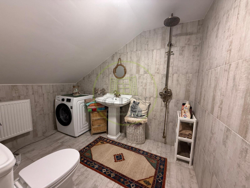 Casa P+M+spatiu comercial, 1920 mp teren, 230 mp utili, Mogosesti