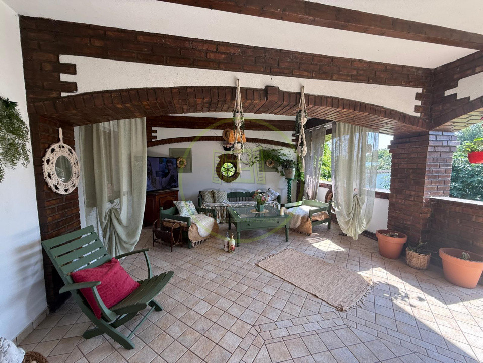 Casa P+M+spatiu comercial, 1920 mp teren, 230 mp utili, Mogosesti