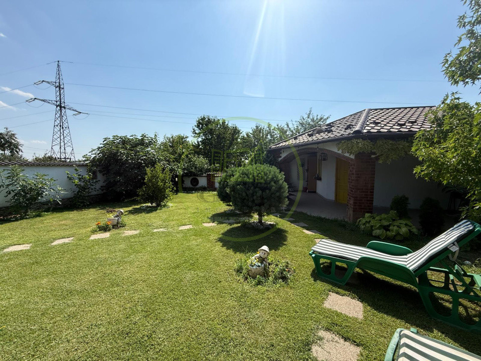 Casa P+M+spatiu comercial, 1920 mp teren, 230 mp utili, Mogosesti