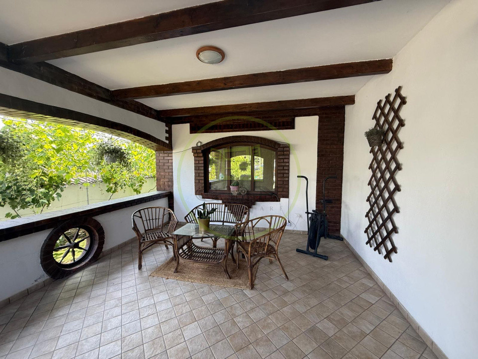Casa P+M+spatiu comercial, 1920 mp teren, 230 mp utili, Mogosesti