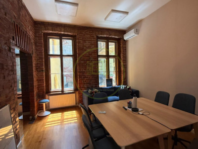 Închiriere birou ultracentral 150 mp. - 1350 EUR+TVA