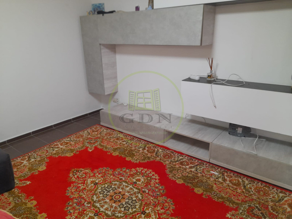 Casa renovata 5 camere de vanzare in locaitatea Mandra jud. Brasov