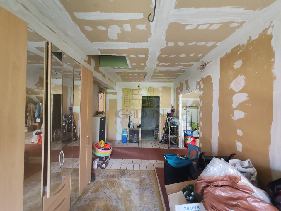 Casă individuală spațioasă de vânzare – Strada Negoi | 279 mp utili | Teren 770 