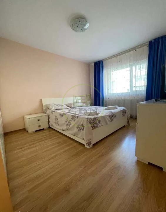 Apartament 2 camere decomandat-cartier Tractorul