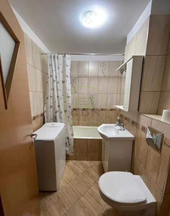 Apartament 2 camere decomandat-cartier Tractorul