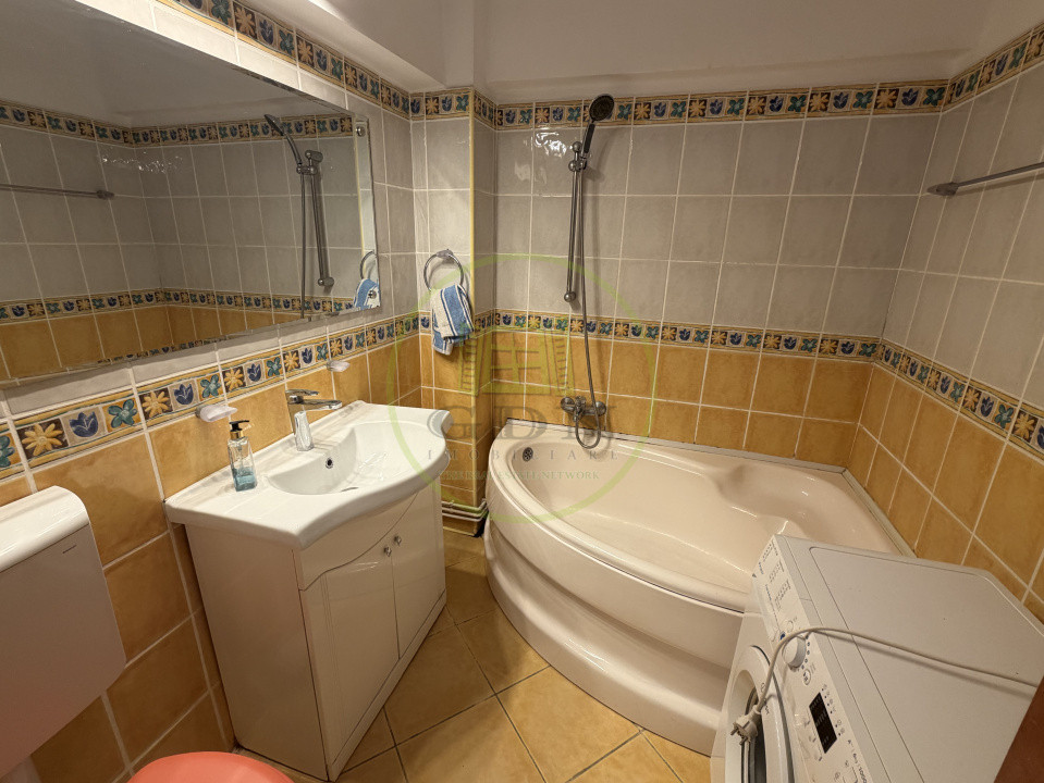 🏡 Apartament cu 3 camere de închiriat – Str. Toamnei, Brașov