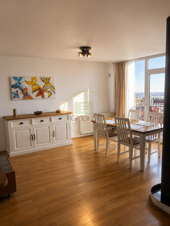 Apartament 3 camere de închiriat Aula Universității Onix Brașov