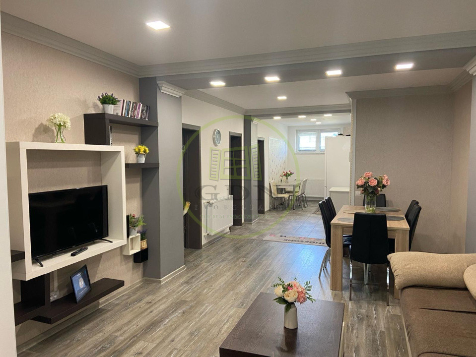 Vânzare apartament 3 camere Râșnov