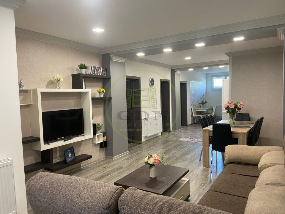 Vânzare apartament 3 camere Râșnov