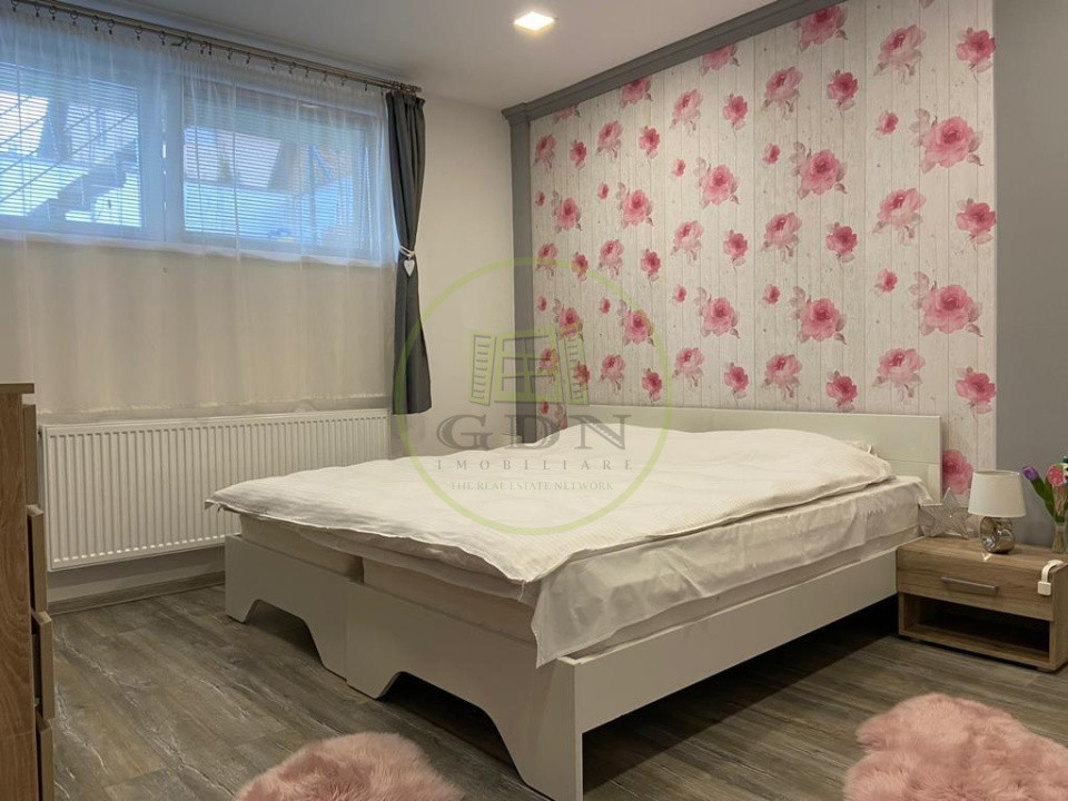 Vânzare apartament 3 camere Râșnov